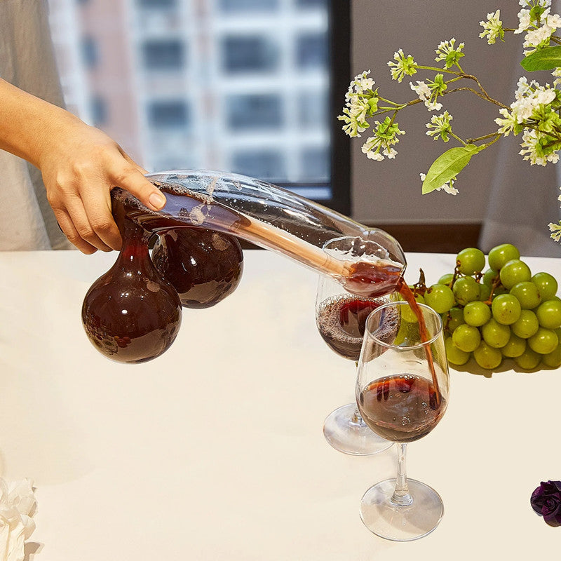 Decanter™ | Unique decanter for wine or whisky