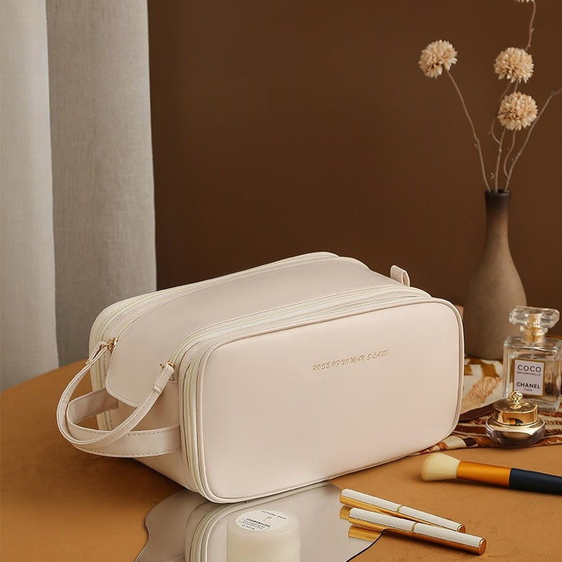 VanityVault™ - Triple charm makeup bag