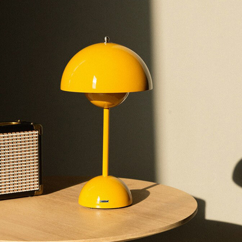 Taylor - Wireless Table Lamp