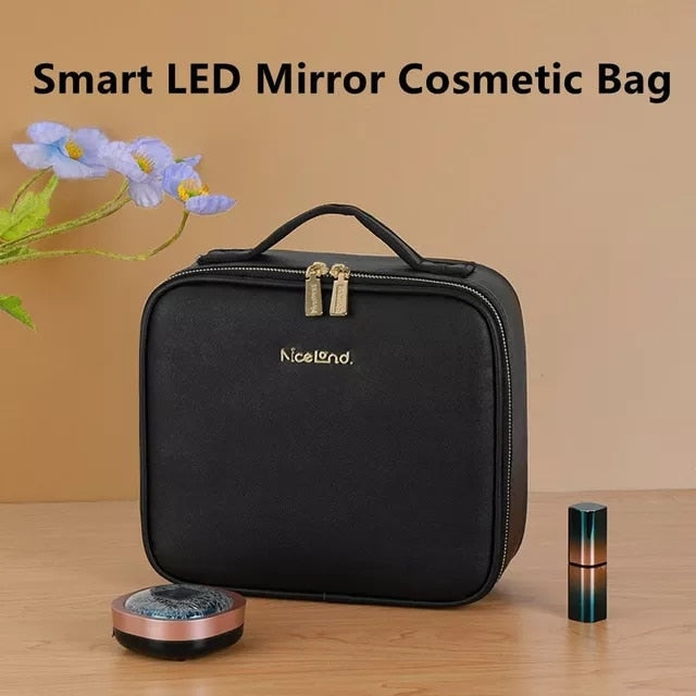 MakeUpBag™ | The makeup bag including LED mirror for every occasion!